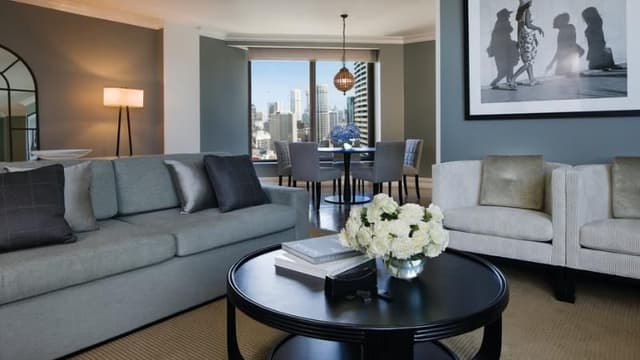SUITE ONE BEDROOM