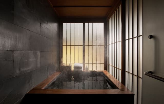 Grand Tatami Onsen Suite