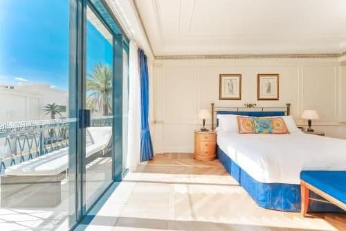 Lagoon Suite