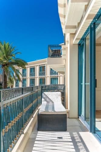 Lagoon Suite
