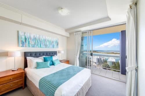 Three-Bedroom Apartment with Superior View