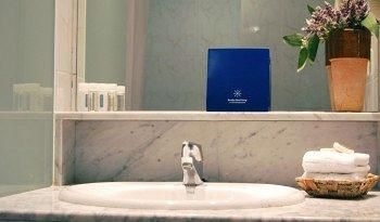 Alexandra Aparthotel1