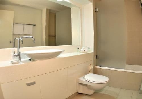 2 Bedroom Suite