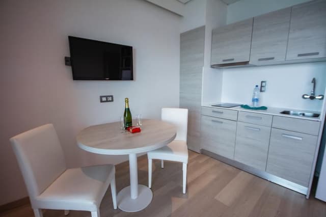 APARTMENT SUPERIOR