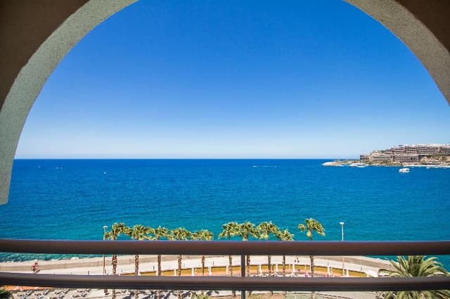 APARTMENT SEA VIEW
