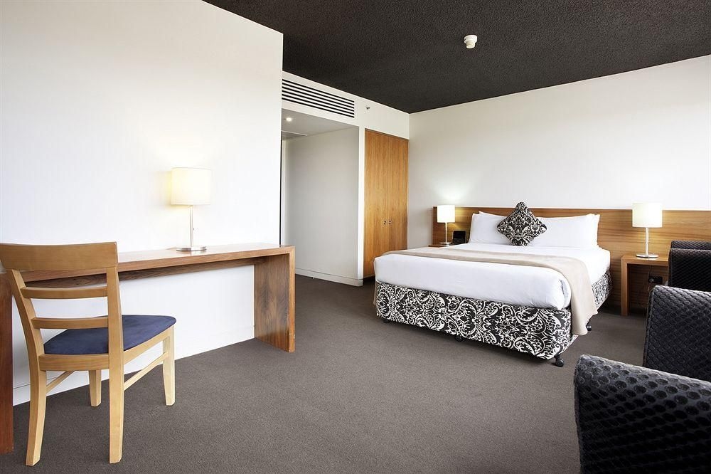 Jasper Hotel1