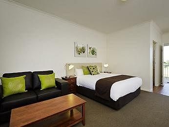 Princeton Motor Lodge & Convention Centre1