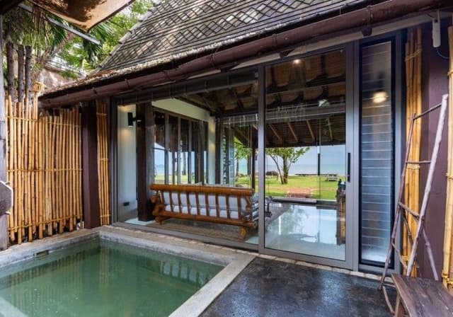 Beachfront Villa with Plunge Pool