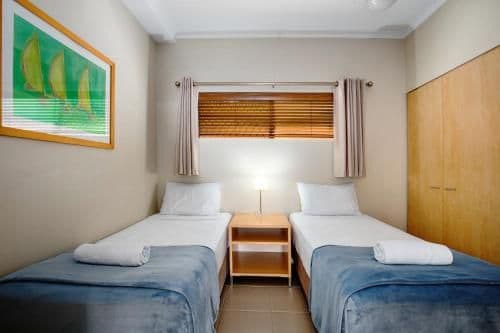 Two-Bedroom Apartment with Spa Bath and Balcony