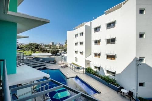 Two-Bedroom Apartment with Spa Bath and Balcony