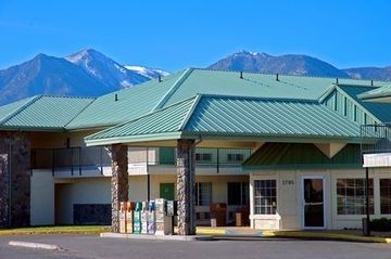 Comfort Inn & Suites3