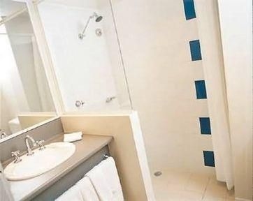 Travelodge Manly - Warringah0
