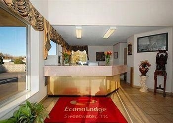 Econo Lodge1