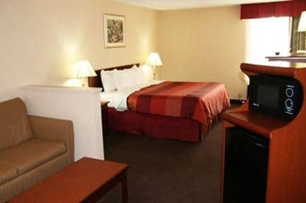 BW PLUS BELLE MEADE INN SUITES BW PLUS BELLE MEADE INN SUITES