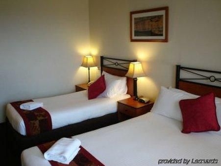 Metro Inn Miranda1