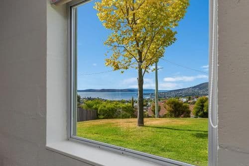 Two-Bedroom Superior Harbour View Apartment