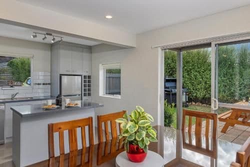 Two-Bedroom Superior Harbour View Apartment