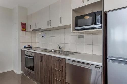 One-Bedroom Apartment with Harbour View