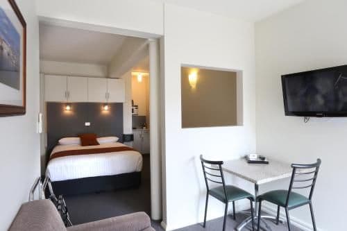 Ground Floor - Queen Room
