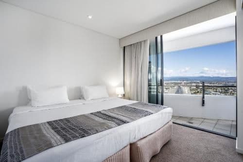 Three-Bedroom Apartment with Water View
