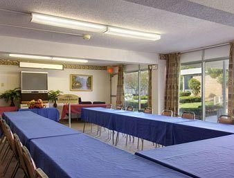 ฮาวเวิร์ด จอห์นสัน บาย วินด์แฮม แอลบานี (Howard Johnson by Wyndham Albany)4