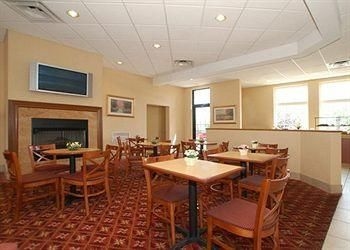Comfort Inn University4