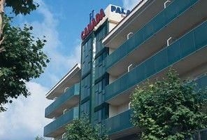 Canada Palace1