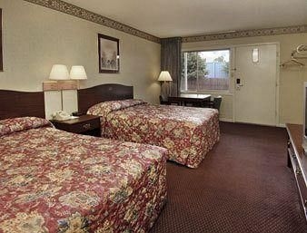 Travelodge Newport News0