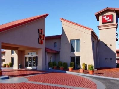 Red Roof Inn Medical Center Hotel3