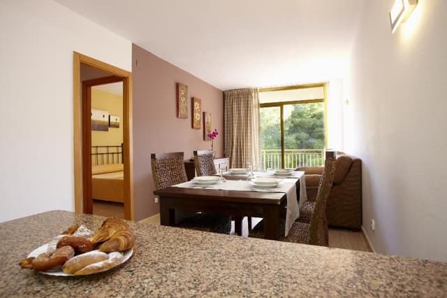 APARTMENT CAPACITY 4