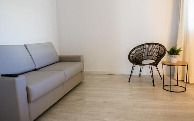 SUITE ONE BEDROOM