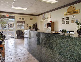 Days Inn Gainesville3