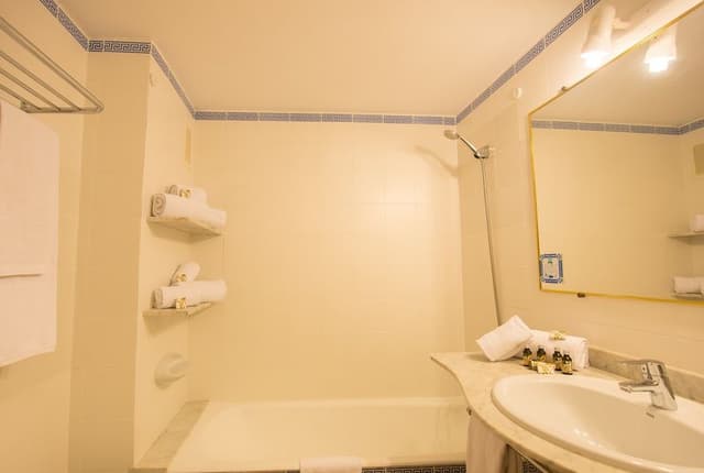 APARTMENT CAPACITY 2
