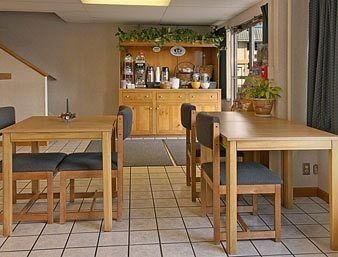 Super 8 Motel - Ashland3