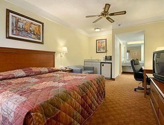 Days Inn And Suites Webster Na3