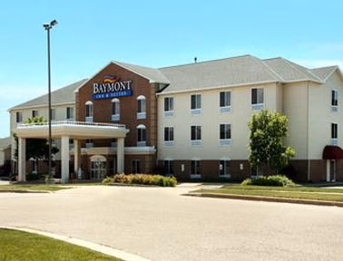 Baymont Inn And Suites Waterfo4