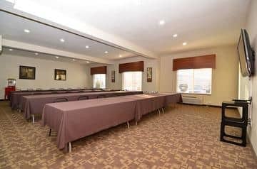 Best Western Peppertree Inn At Omak Best Western Peppertree Inn At Omak