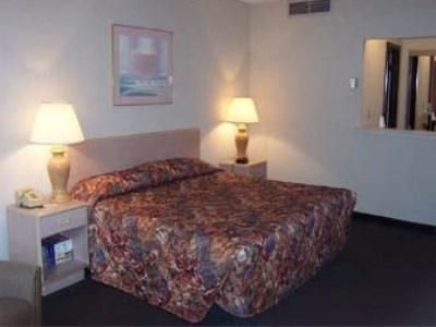 Park Inn North & Conference Center3