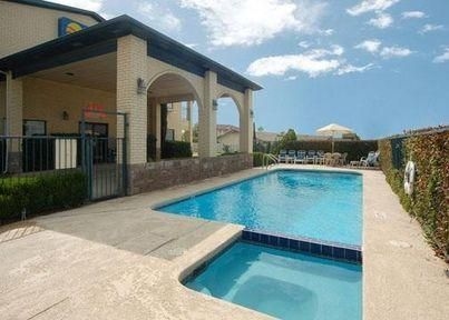 Comfort Inn Decatur3