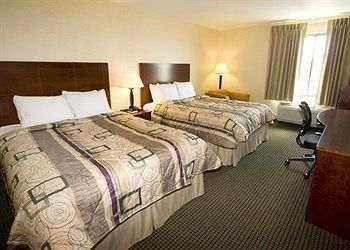 Sleep Inn And Suites Manchester2