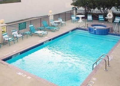 Quality Inn Clinton4
