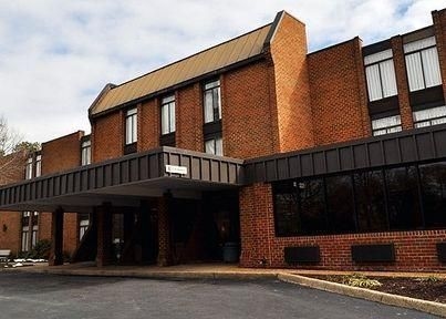 Quality Inn Kingsmill Hotel1