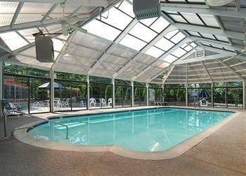 Quality Inn Kingsmill Hotel4