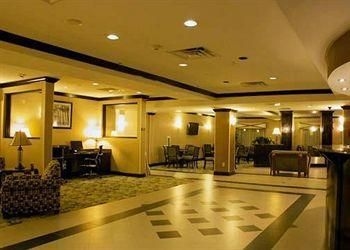 Comfort Suites Clinton1
