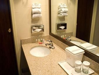 Ramada Mall Of America2