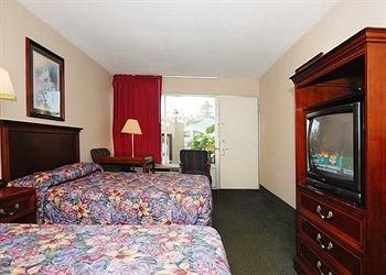 Travelodge Hardeeville1