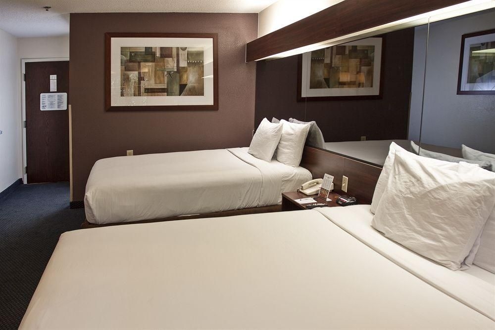Microtel Inn Atlanta Airport3