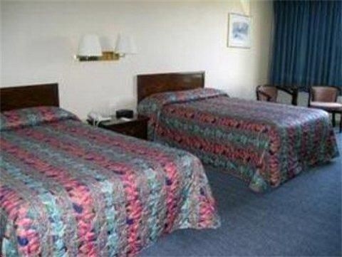 Quality Inn Lancaster2