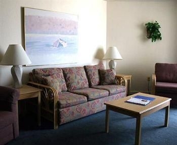 Sands Ocean Club Resort4