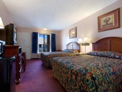 Anaheim Buena Park Travelodge4